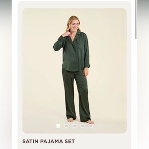 nuuds Satin Pajama Set - Dark Green